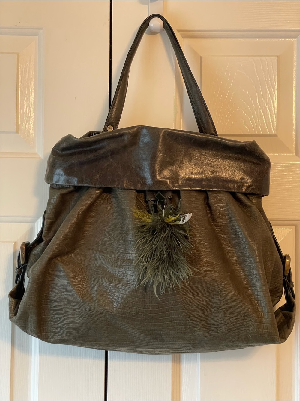Vintage Worth Made in Italy Olive Green Embossed Leather Satchel or Handbag